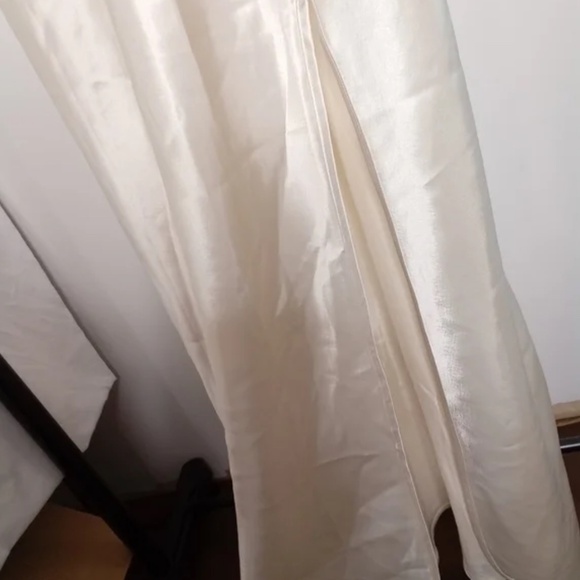 Victoria's Secret Vintage Gold Label Full Length Wide Sweep Nightgown Cream L - Picture 2 of 14